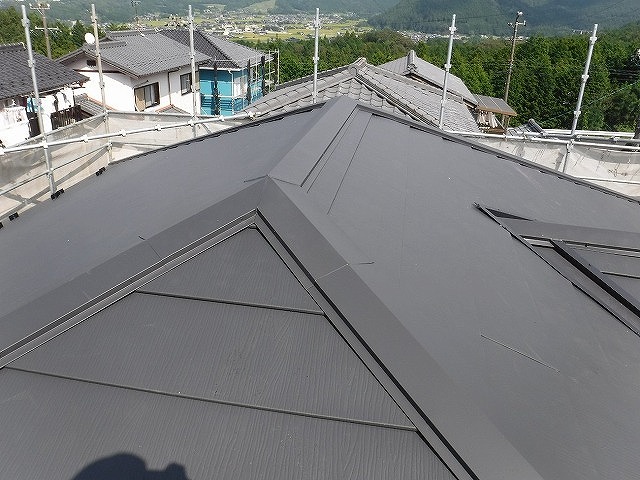 全体が見える屋根仕上げ